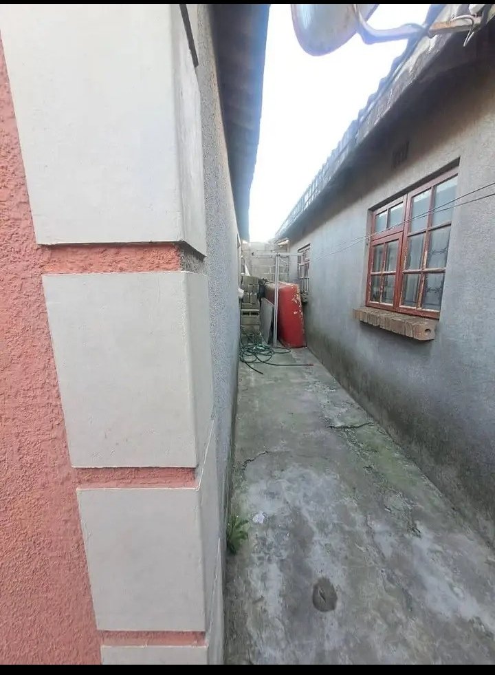 2 Bedroom Property for Sale in Victoria Mxenge Western Cape